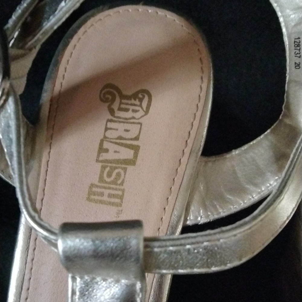 Brash platform gold sandals - Picture 8 of 10